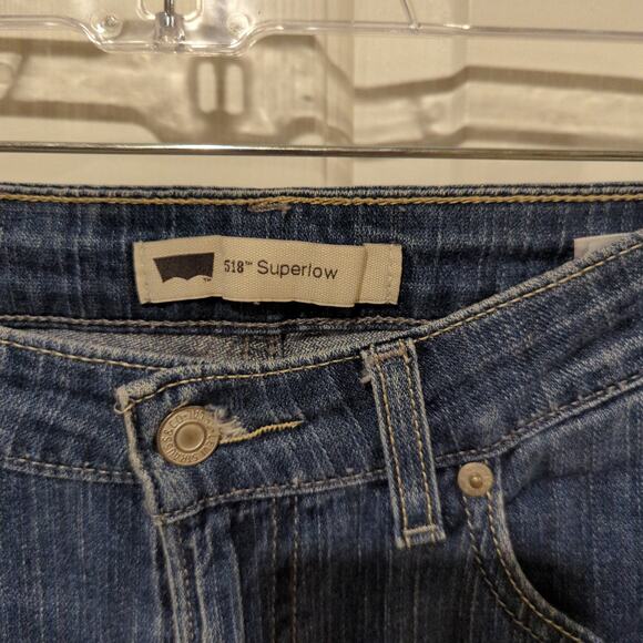 Levi's 518 Superlow Jeans, EUC, 9 - Picture 3 of 6